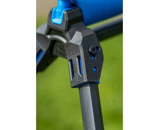 Ignition Pole Roller